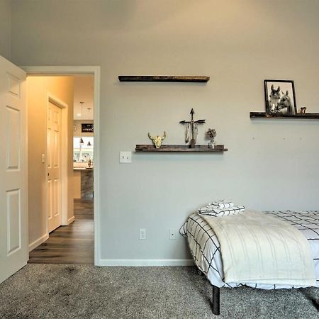Stunning Clovis Home About 1 Mile To Old Town! Eksteriør billede