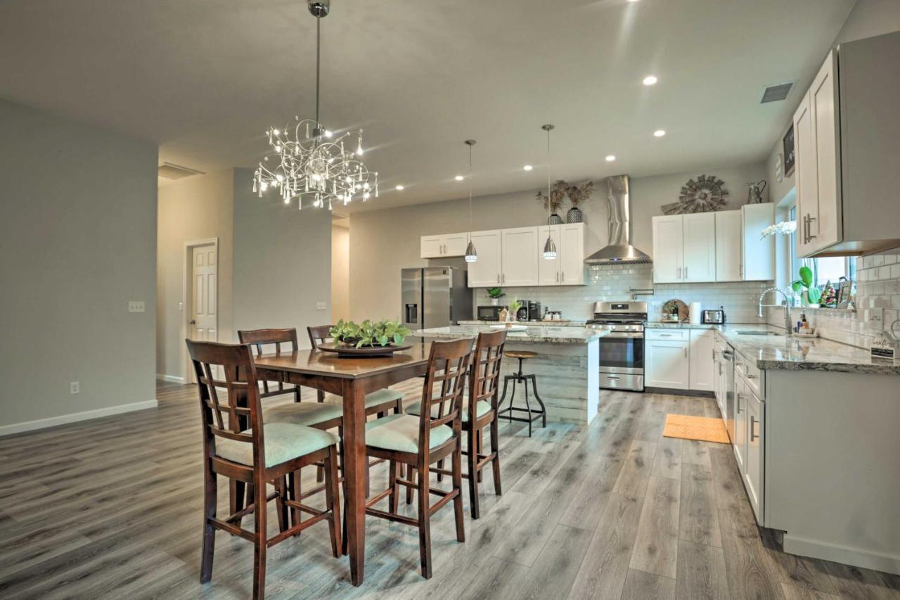 Stunning Clovis Home About 1 Mile To Old Town! Eksteriør billede