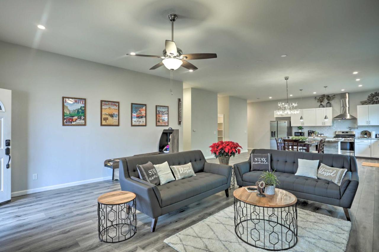 Stunning Clovis Home About 1 Mile To Old Town! Eksteriør billede
